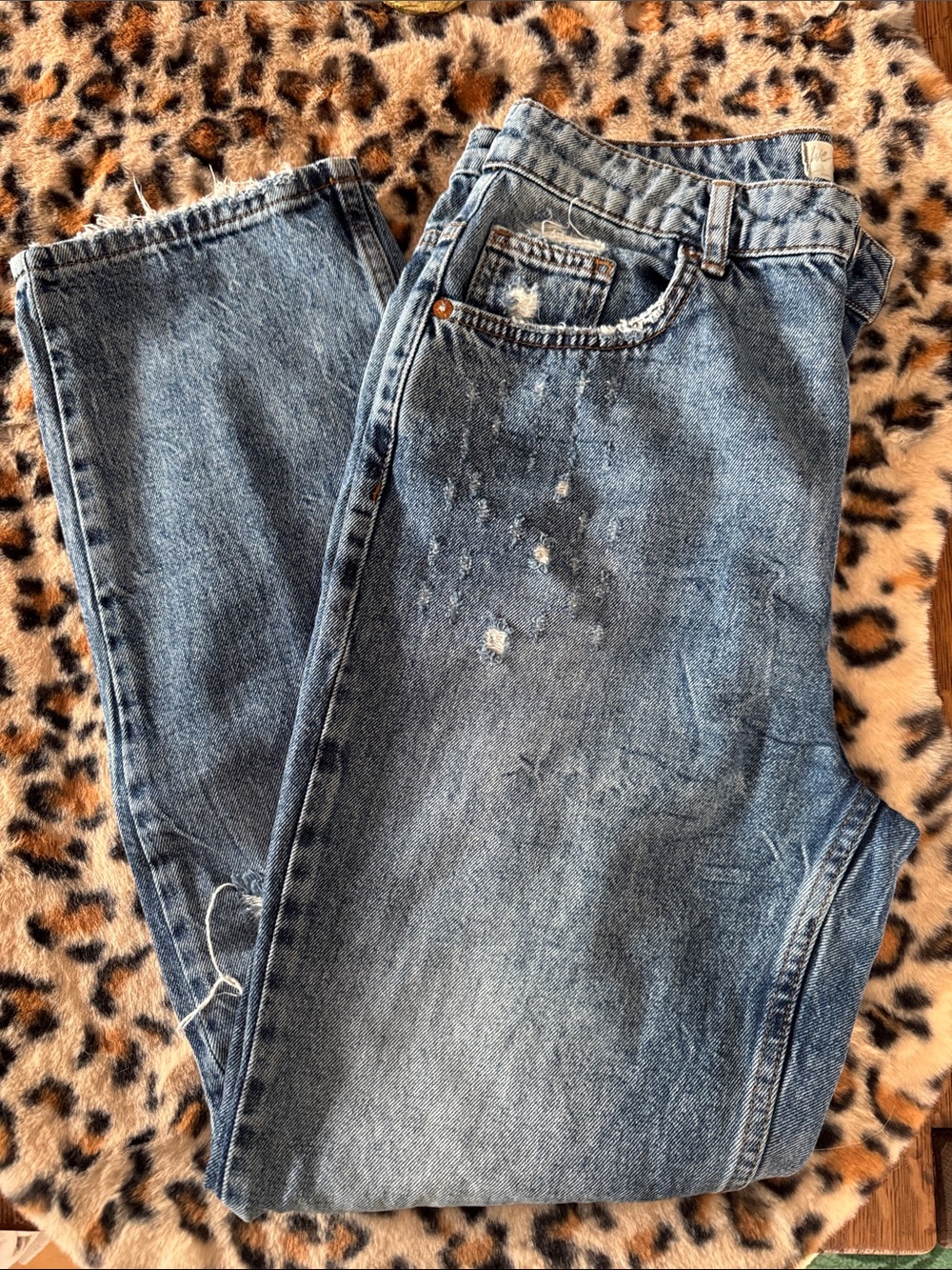 We The Free Women's Straight Leg Jeans in Light Wash Blue Denim